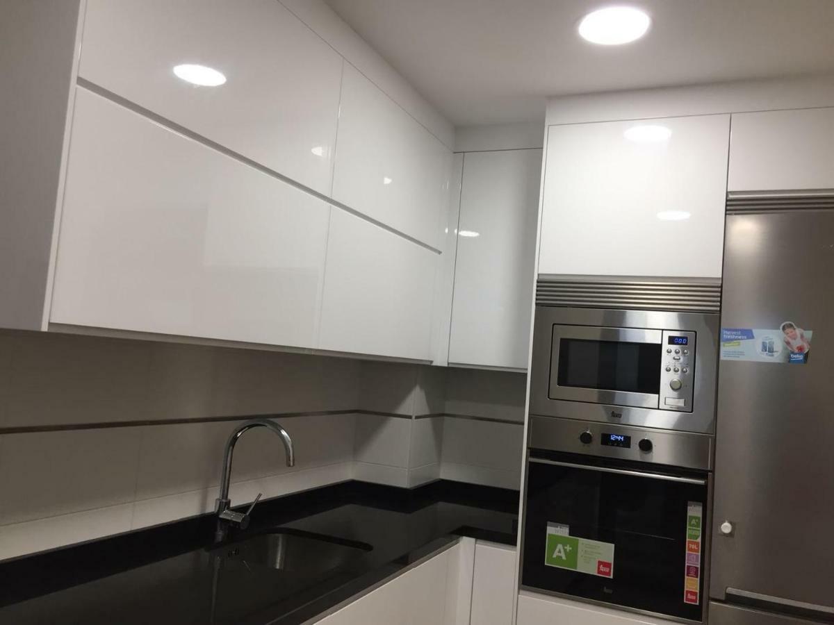 Apartamento Lujo, Primera Linea Playa, Garaje, Wifi, Piscina Climatizada 滨海罗克塔斯 外观 照片