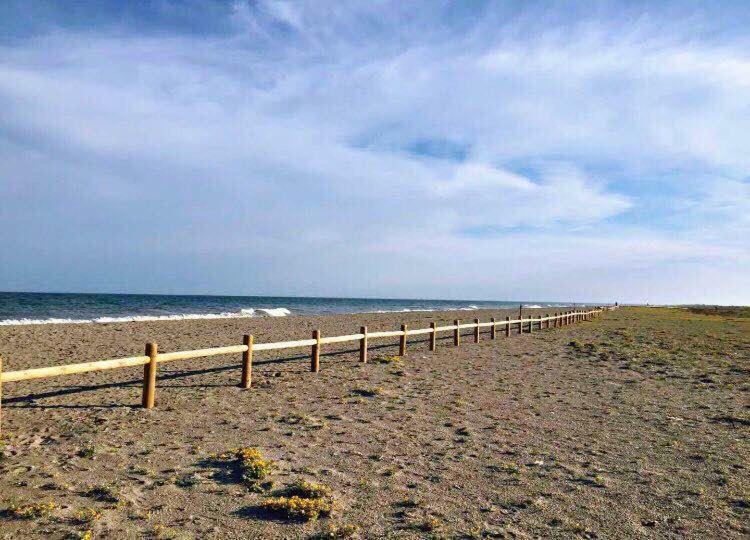 Apartamento Lujo, Primera Linea Playa, Garaje, Wifi, Piscina Climatizada 滨海罗克塔斯 外观 照片