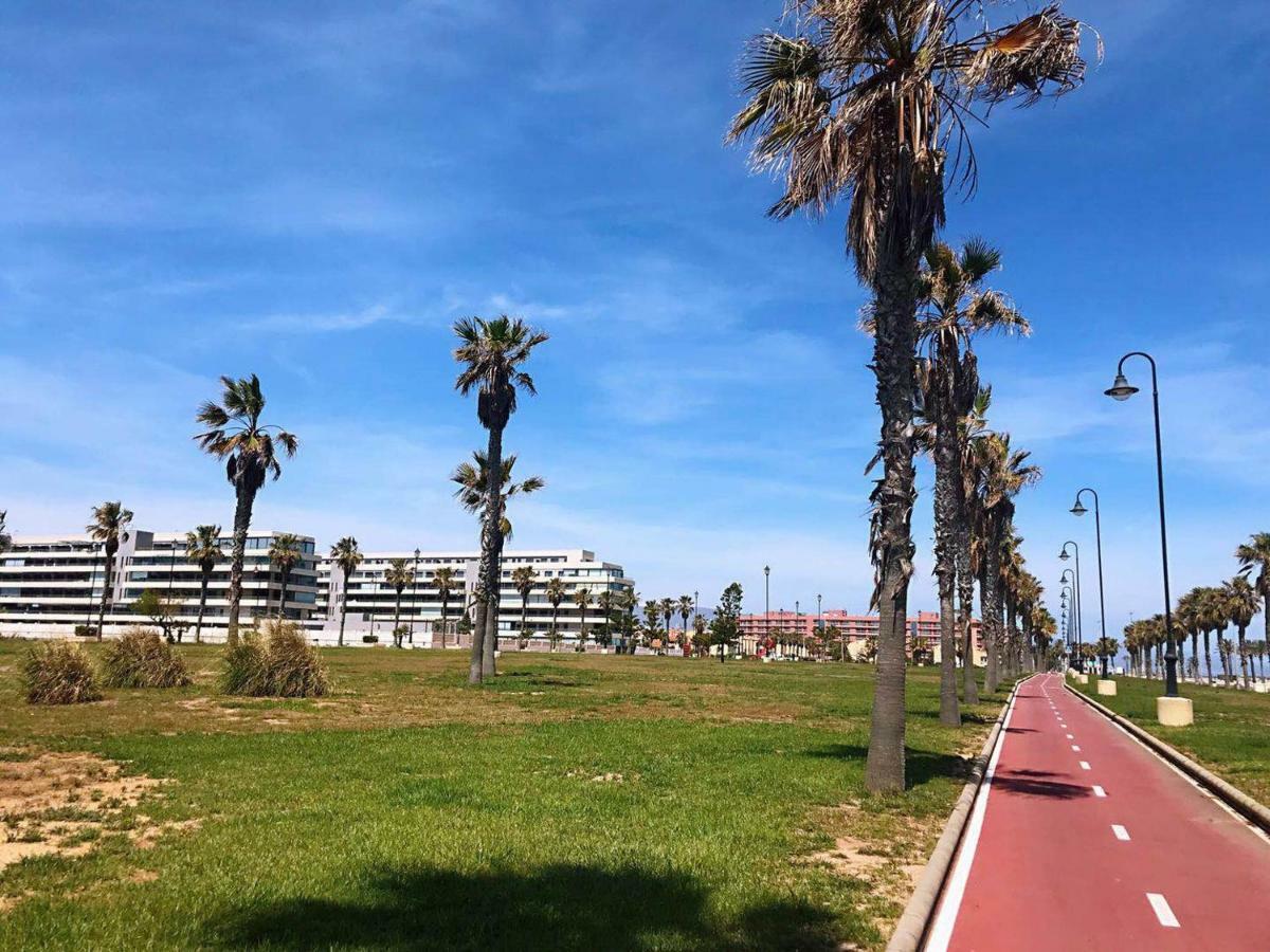 Apartamento Lujo, Primera Linea Playa, Garaje, Wifi, Piscina Climatizada 滨海罗克塔斯 外观 照片